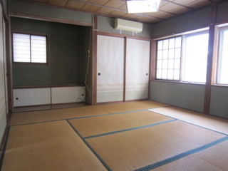 2階8畳和室